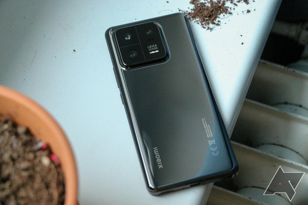 Αυτή η εταιρεία έχει κερδίσει τη Samsung στην κυκλοφορία του σταθερού Android 14 για τα τηλέφωνά της
