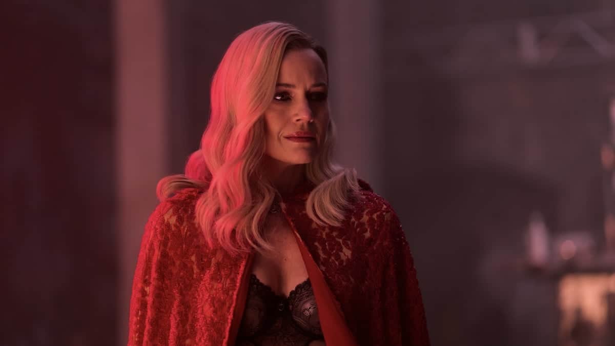 Όλοι οι Βέρνα έκαναν συμφωνία στο «The Fall of the House of Usher», συμπεριλαμβανομένου του Ντόναλντ Τραμπ