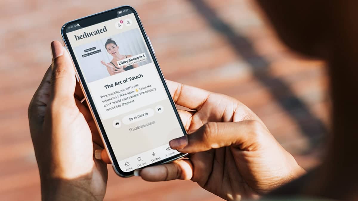 Λάβετε 100+ μαθήματα σχετικά με τη βελτίωση της ζωής σας στην κρεβατοκάμαρα για 100 $
