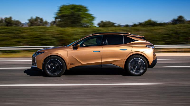 Ξεκινάει πιλοτικά την τεχνητή νοημοσύνη (CHATGPT) η DS Automobiles