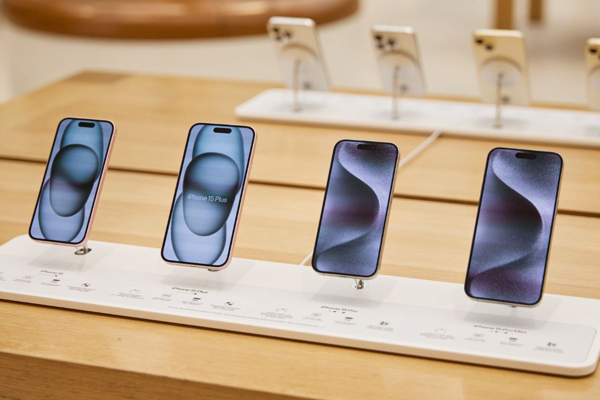 Οι αποστολές πάνελ για το iPhone 15 ήταν 23% υψηλότερες από το iPhone 14 πριν από την κυκλοφορία
