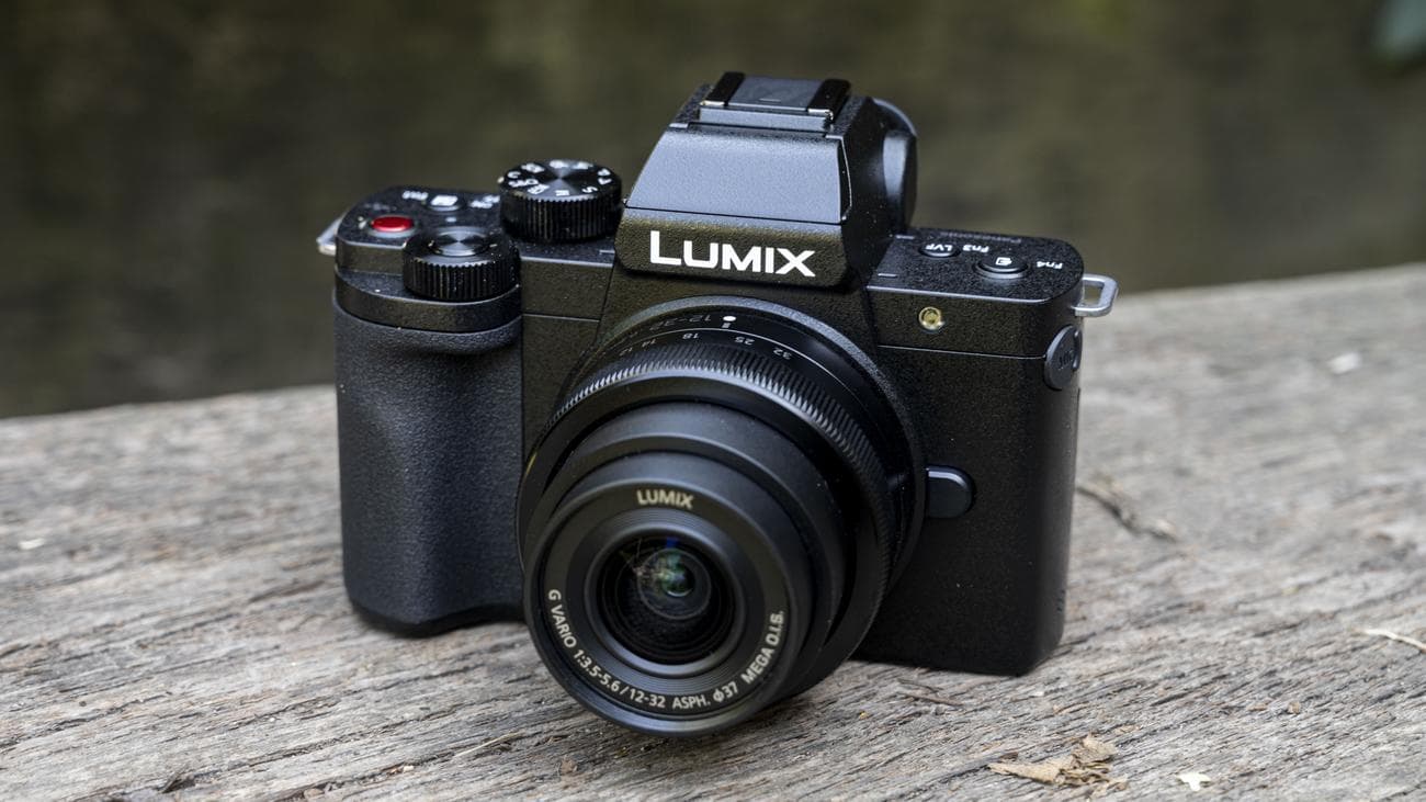 Panasonic G100