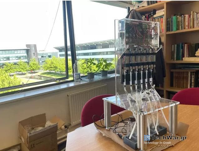 Επιδόματα: Πώς η κυβέρνηση ψάχνει το «φάρμακο» στην ακρίβεια