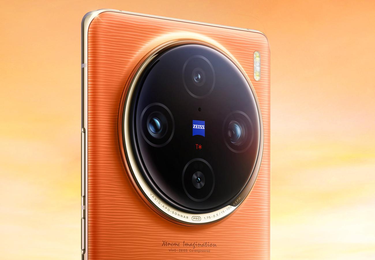 Εικόνα της συσκευής σε πορτοκαλί χρώμα και άκρως εντυπωσιακές φωτογραφίες από την κύρια κάμερα