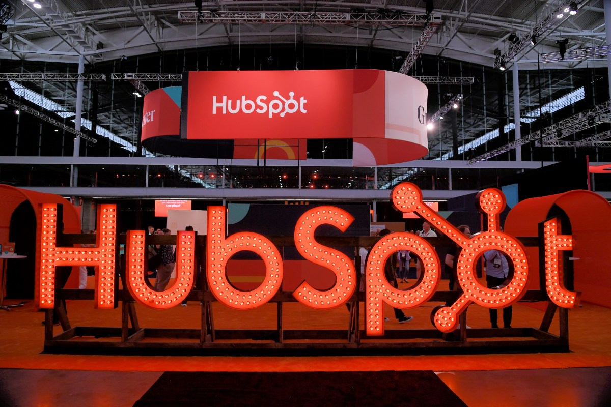 Το HubSpot επιλέγει τον πάροχο δεδομένων B2B Clearbit για να βελτιώσει την πλατφόρμα AI του
