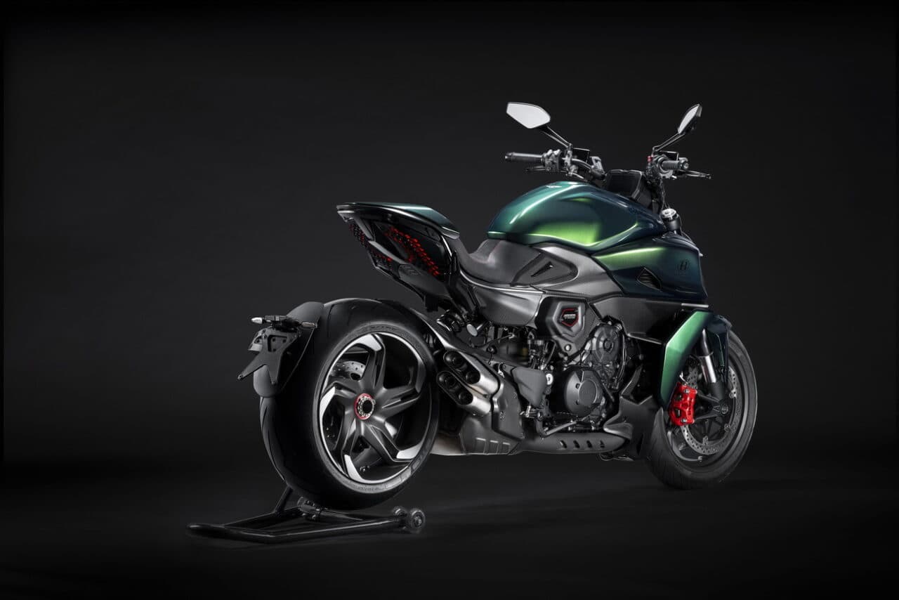 Ducati και Bentley παρουσιάζουν ένα μοναδικό limited edition δίτροχο, Ducati και Bentley παρουσιάζουν ένα μοναδικό limited edition δίτροχο, TechWar.gr