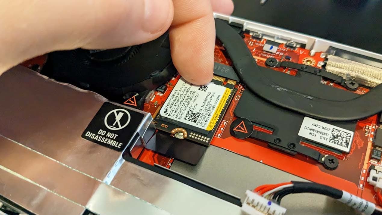 How to upgrade an ASUS ROG Ally SSD and transfer your data from a storage backup, How to upgrade an ASUS ROG Ally SSD and transfer your data from a storage backup, TechWar.gr