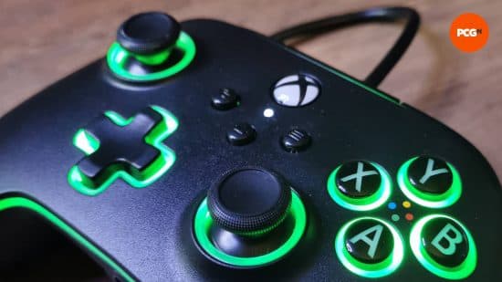 Ενσύρματο χειριστήριο PowerA Advantage με κριτική Lumectra, Ενσύρματο χειριστήριο PowerA Advantage με κριτική Lumectra, TechWar.gr