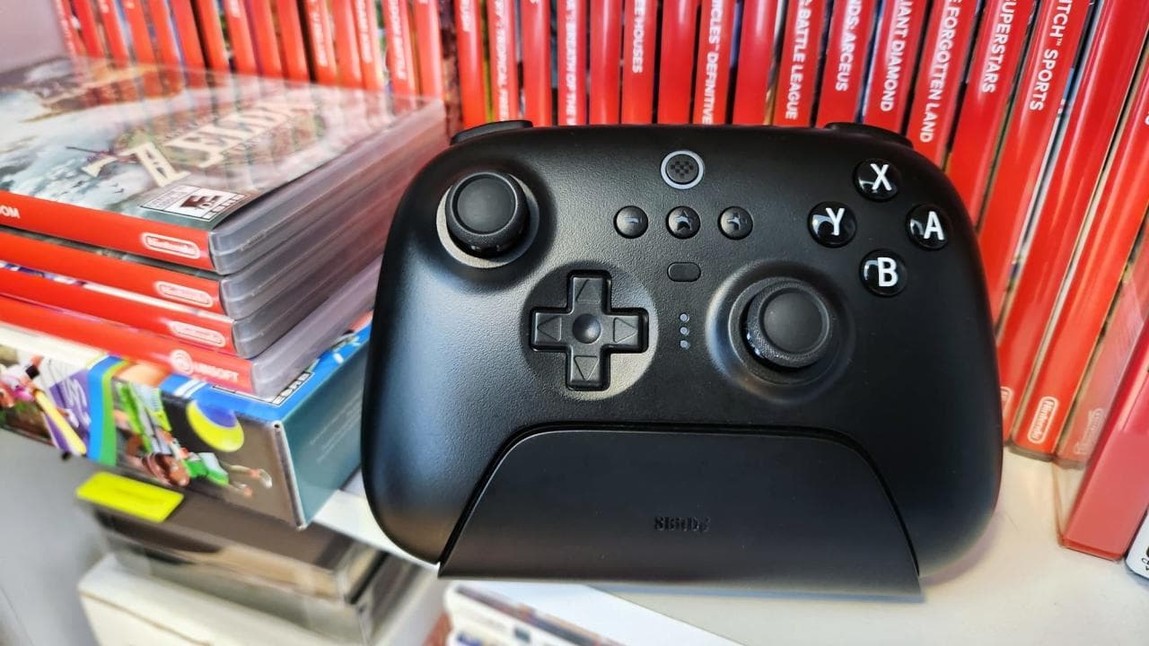 Apple's MacBook Air M2 is up to $300 off, plus the rest of the week's best tech deals, Apple’s MacBook Air M2 is up to $300 off, plus the rest of the week’s best tech deals, TechWar.gr