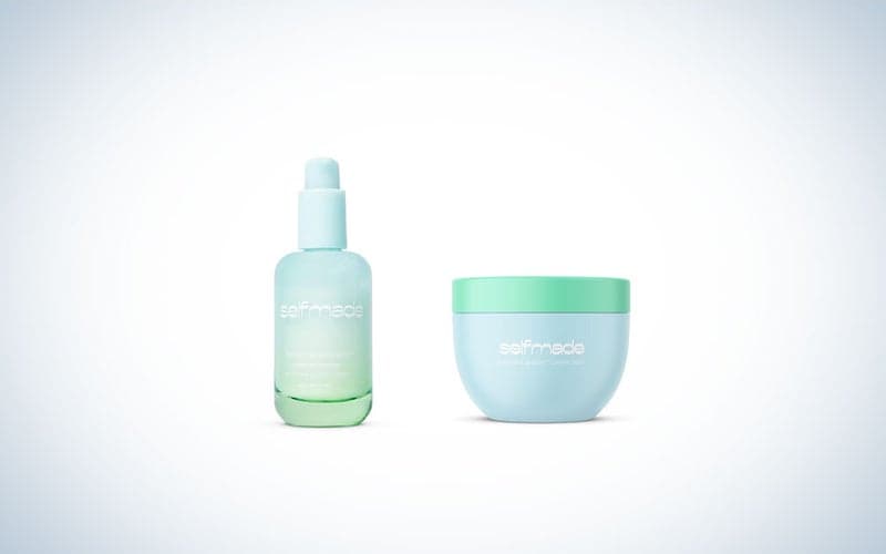 The selfmade comfort zone bundle on a plain background