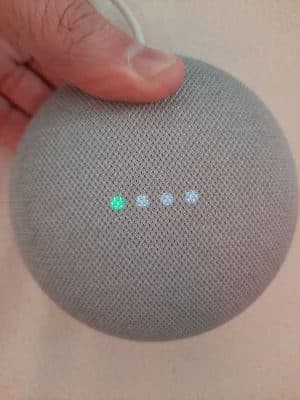 Το Google Home Mini ενημερώνει τούβλα συσκευές για ορισμένους χρήστες, Το Google Home Mini ενημερώνει τούβλα συσκευές για ορισμένους χρήστες, TechWar.gr