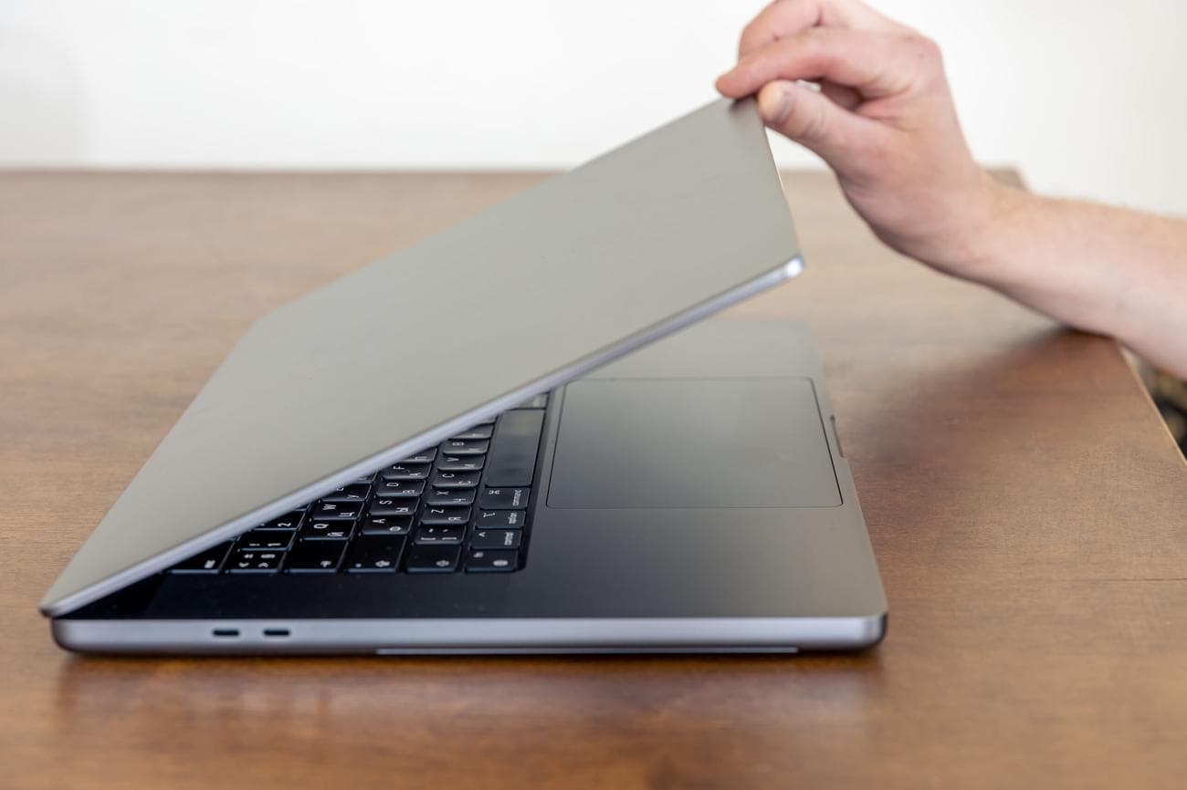 Πώς να χρησιμοποιήσετε το laptop σας με κλειστό το καπάκι / FOXreport.gr, Πώς να χρησιμοποιήσετε το laptop σας με κλειστό το καπάκι, TechWar.GR