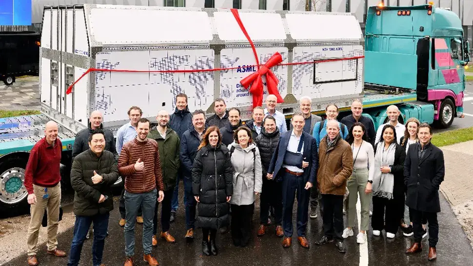 Η Intel σε «τροχιά» κυριαρχίας στην εποχή «Angstrom» με τις μεθόδους κατασκευής ημιαγωγών 20A και 18Α - Intel, Η Intel σε «τροχιά» κυριαρχίας στην εποχή «Angstrom» με τις μεθόδους κατασκευής ημιαγωγών 20A και 18Α – Intel, TechWar.gr