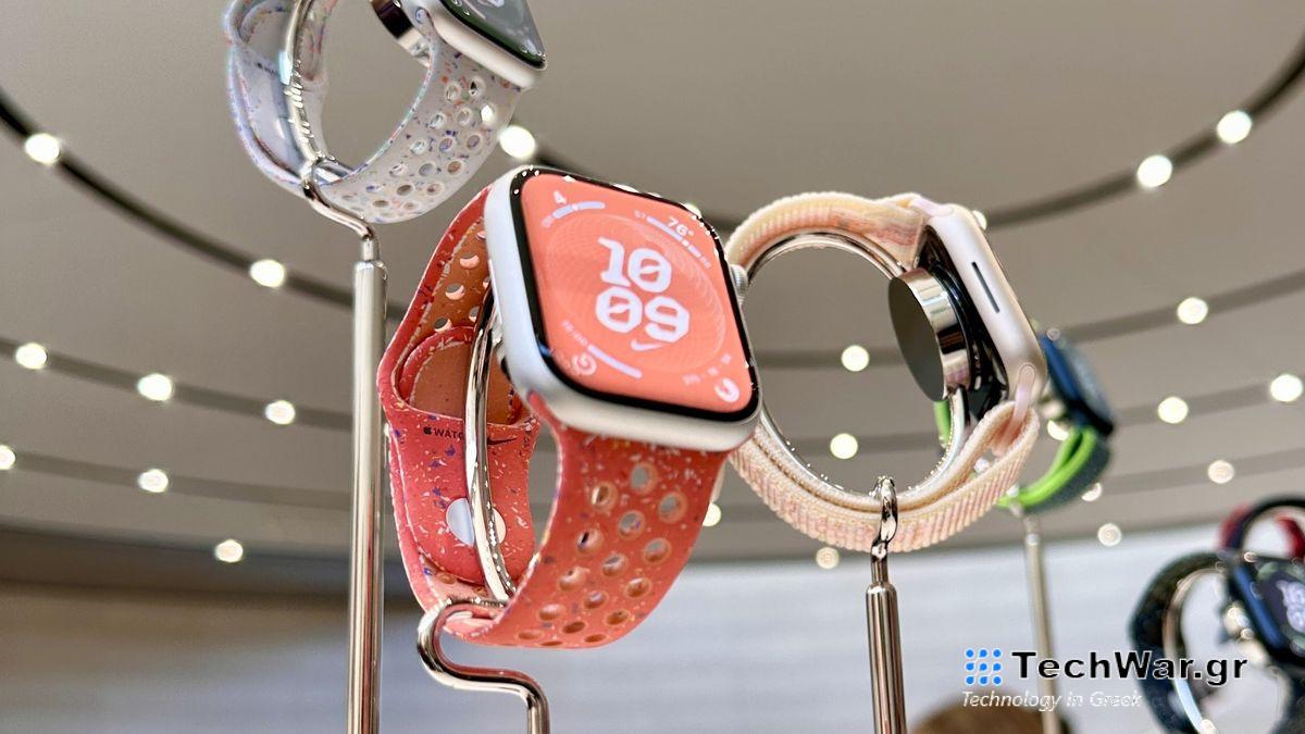 Apple Watch 9 shown in display room