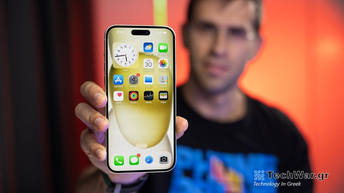 Νέα διαφήμιση τονίζει το iPhone 15 Plus και τη μεγάλη διάρκεια ζωής της μπαταρίας του