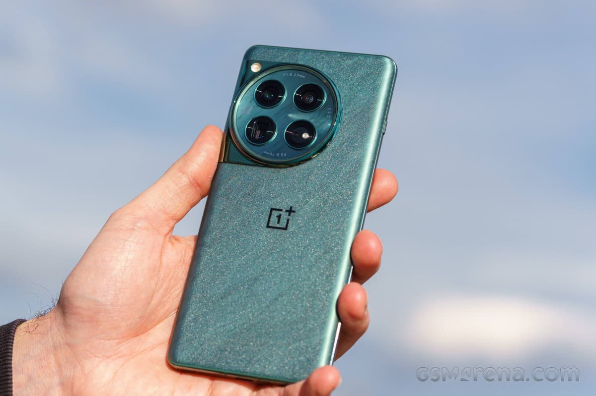 Οι κάμερες του OnePlus 12 γίνονται λεπτομερείς πριν από το παγκόσμιο ντεμπούτο του τηλεφώνου