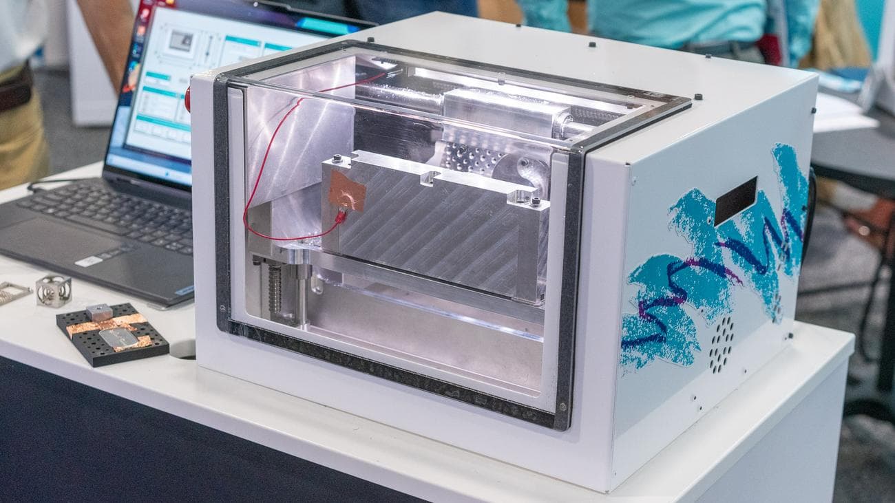 Η Coast Runner λανσάρει σύντομα ένα μύλο CNC αξίας $2.400, Η Coast Runner λανσάρει σύντομα ένα μύλο CNC αξίας $2.400, TechWar.GR