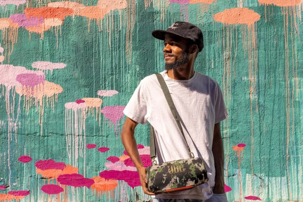 Η JBL ανακοινώνει νέα φορητά ηχεία με συμβατότητα Auracast, Η JBL ανακοινώνει νέα φορητά ηχεία με συμβατότητα Auracast, TechWar.GR