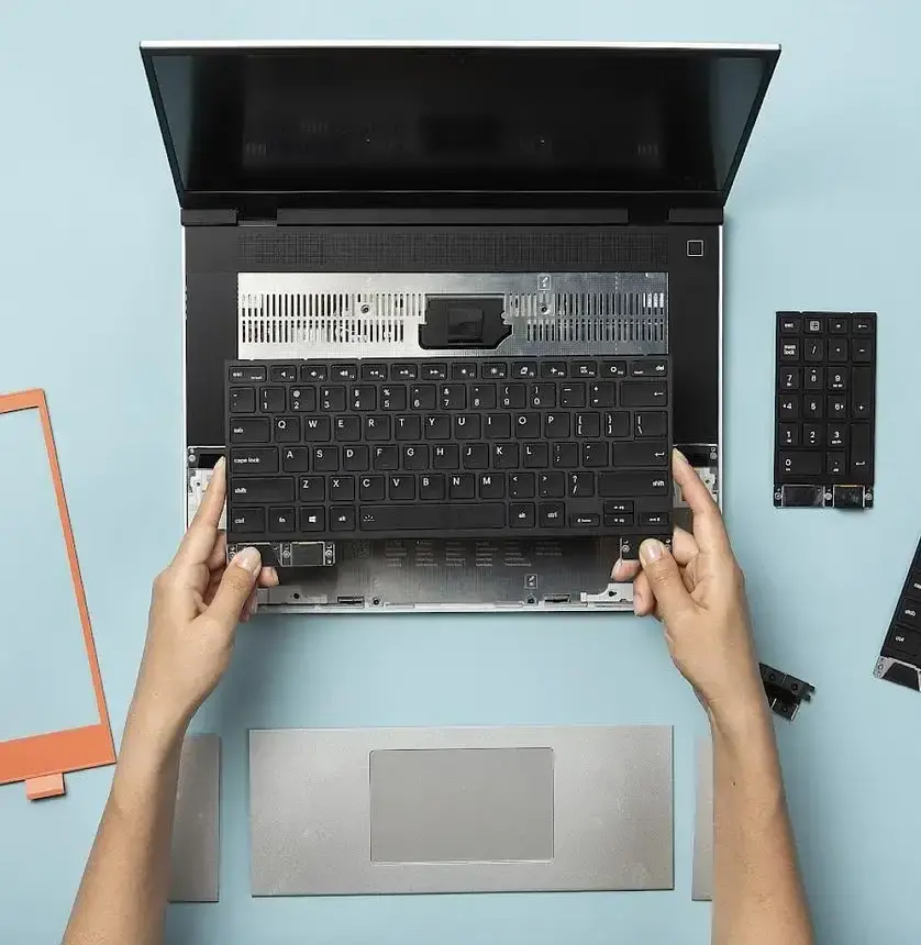 Περιεκτική ανασκόπηση του φορητού υπολογιστή πλαισίου 16 1 Περιεκτική ανασκόπηση του φορητού υπολογιστή πλαισίου 16 - customize.webp - TechWar.GR