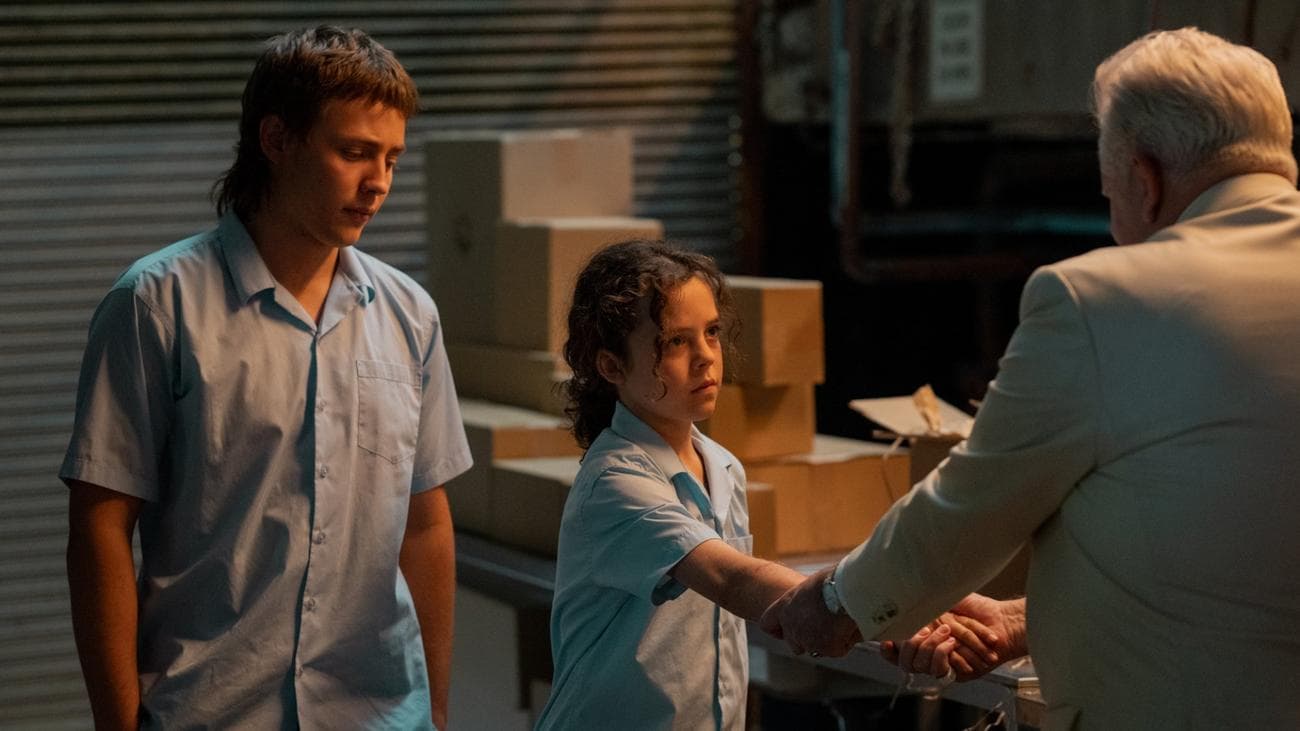 Κριτική «Boy Swallows Universe»: Τα πράγματα από τα οποία είναι φτιαγμένα η τηλεοπτική προσαρμογή, Κριτική «Boy Swallows Universe»: Τα πράγματα από τα οποία είναι φτιαγμένα η τηλεοπτική προσαρμογή, TechWar.GR