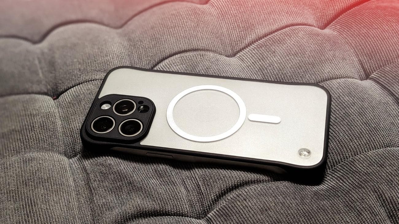 Εκατοντάδες άνθρωποι πέφτουν πάνω σε αυτήν την απάτη για iPhone: Σταματήστε να πληρώνετε υπερβολικά για αξεσουάρ iPhone, Εκατοντάδες άνθρωποι πέφτουν πάνω σε αυτήν την απάτη για iPhone: Σταματήστε να πληρώνετε υπερβολικά για αξεσουάρ iPhone, TechWar.GR