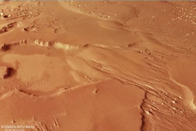 Παγωμένο νερό ανακαλύφθηκε στον Άρη, Παγωμένο νερό ανακαλύφθηκε στον Άρη, TechWar.GR