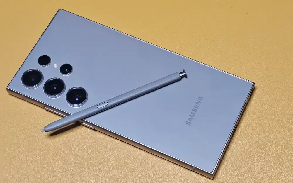 Is This the Ultimate Android Phone? - s24 ultra 3.webp - TechWar.GR