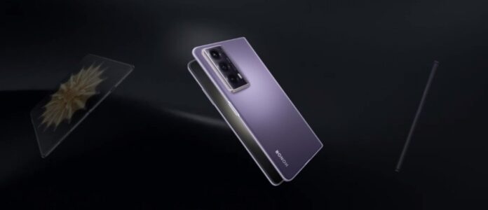 Για... όσους βάζουν βαθιά το χέρι στην τσέπη, μόλις έφθασε Για... όσους βάζουν βαθιά το χέρι στην τσέπη, μόλις έφθασε Ευρώπη το Honor Magic V2 των 2.000 ευρώ!