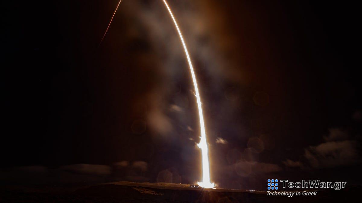  Είσαι επάνω;  Το SpaceX στέλνει το πρώτο μήνυμα κειμένου από τους δορυφόρους Starlink
