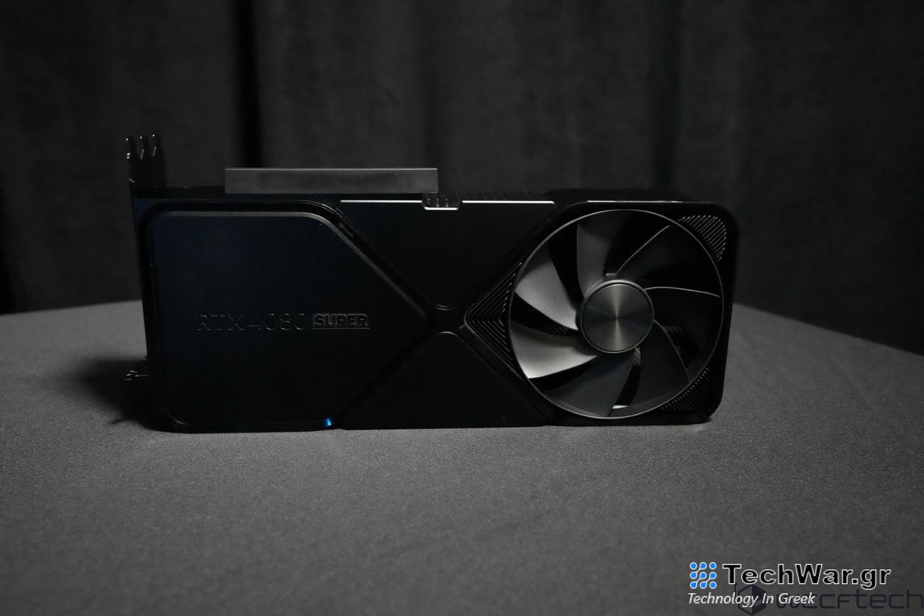 Εδώ έχουμε τα χέρια μας με την ολοκαίνουργια GPU της NVIDIA GeForce RTX 4080 SUPER Founders Edition και πολλά προσαρμοσμένα μοντέλα