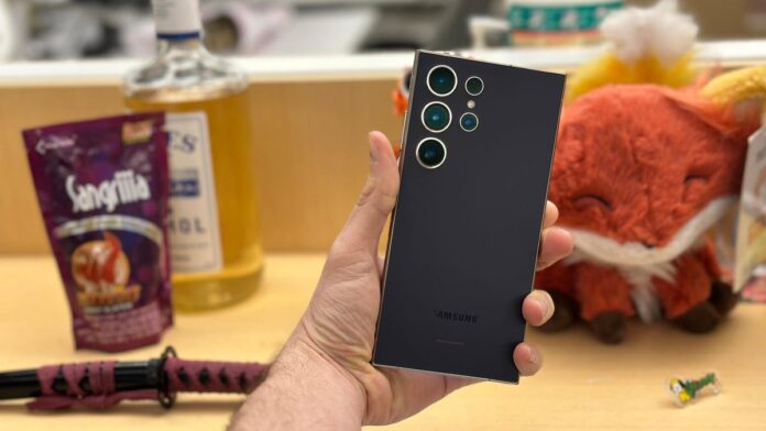 Η Samsung επιβεβαιώνει ότι εξετάζει το ενδεχόμενο φόρτισης για το Galaxy AI
