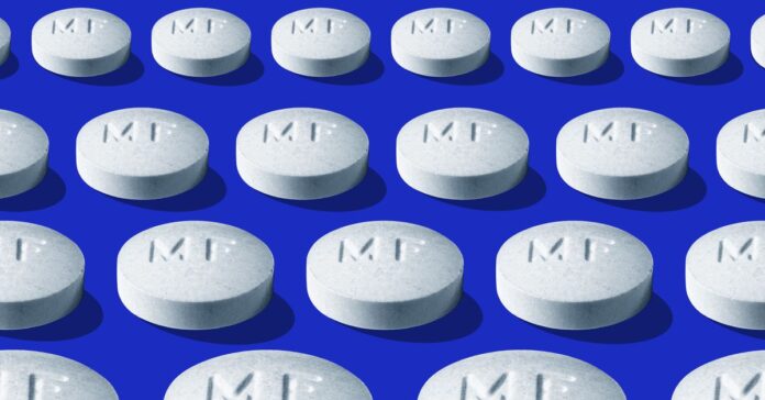 Κάποιοι πρότειναν διοργανώσεις για τους Ολυμπιακούς Αγώνες του Πίτερ Θίελ Κάποιοι πρότειναν διοργανώσεις για τους Ολυμπιακούς Αγώνες του Πίτερ Θίελ με όλα τα ναρκωτικά