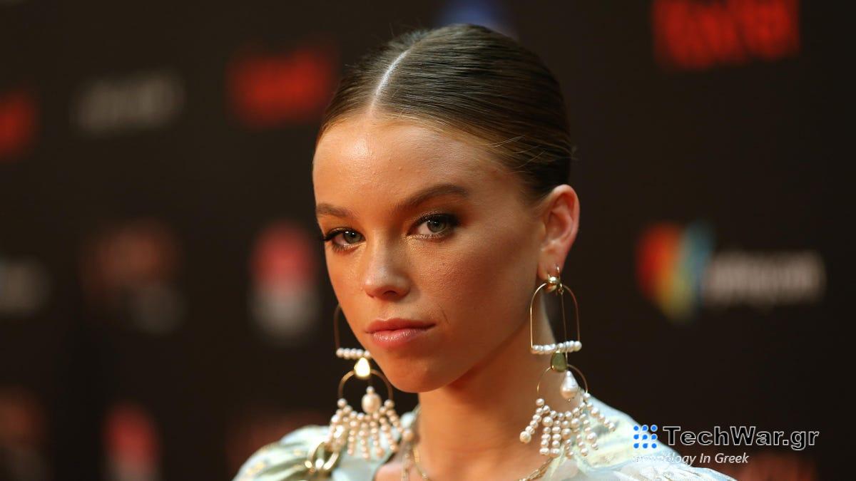 Και το νέο Supergirl της DC είναι...
