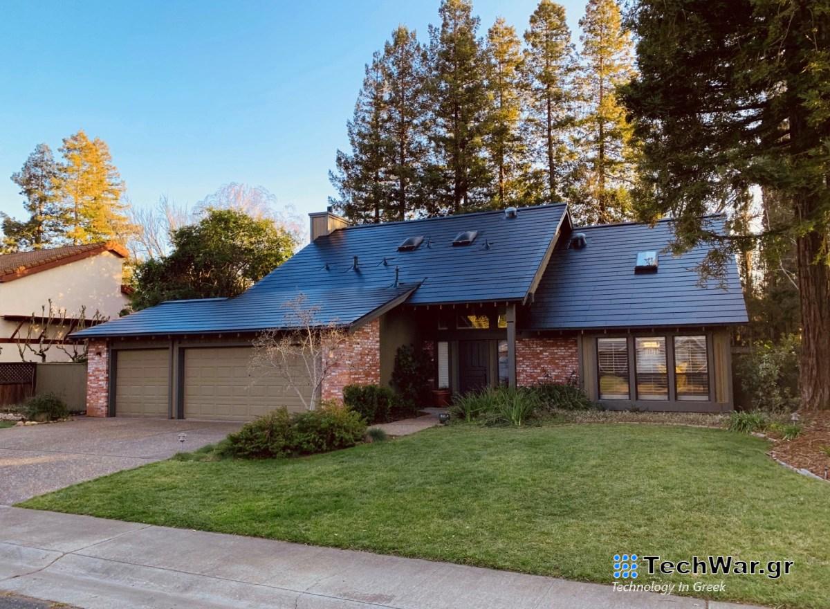 Οι ηλιακές εγκαταστάσεις της Tesla πέφτουν, αλλά η επιχείρηση μπαταριών ανθεί
