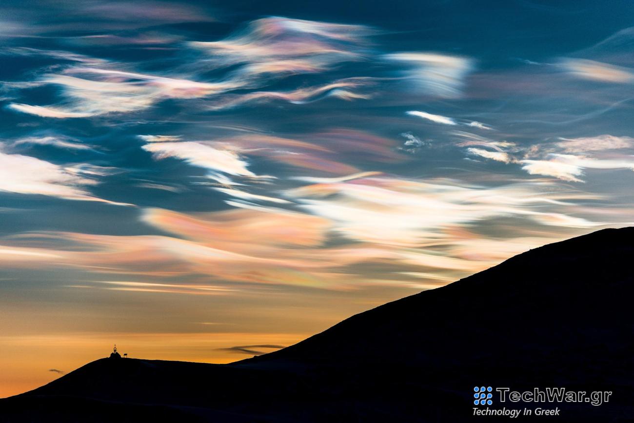 Τα σπάνια σύννεφα ουράνιου τόξου που καταγράφηκαν στην κάμερα είναι πανέμορφα