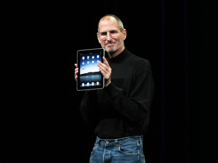 Το πρώτο iPad της Apple κυκλοφόρησε σήμερα πριν από 14 The first iPad was unveiled 14 years ago, today