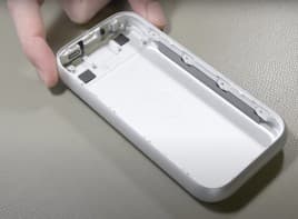 Η μπαταρία Vision Pro αποσυναρμολογήθηκε