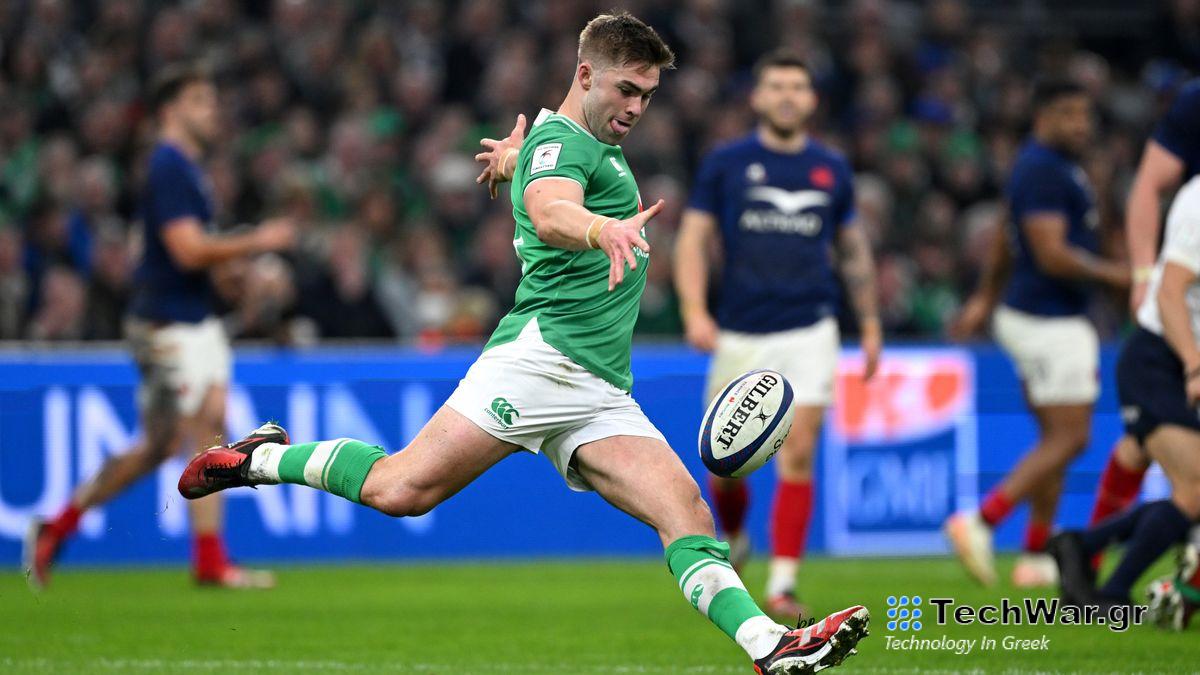 Jack Crowley of Ireland kicks the ball upfield ahead of the Ireland vs Italy Six Nations 2024 match.