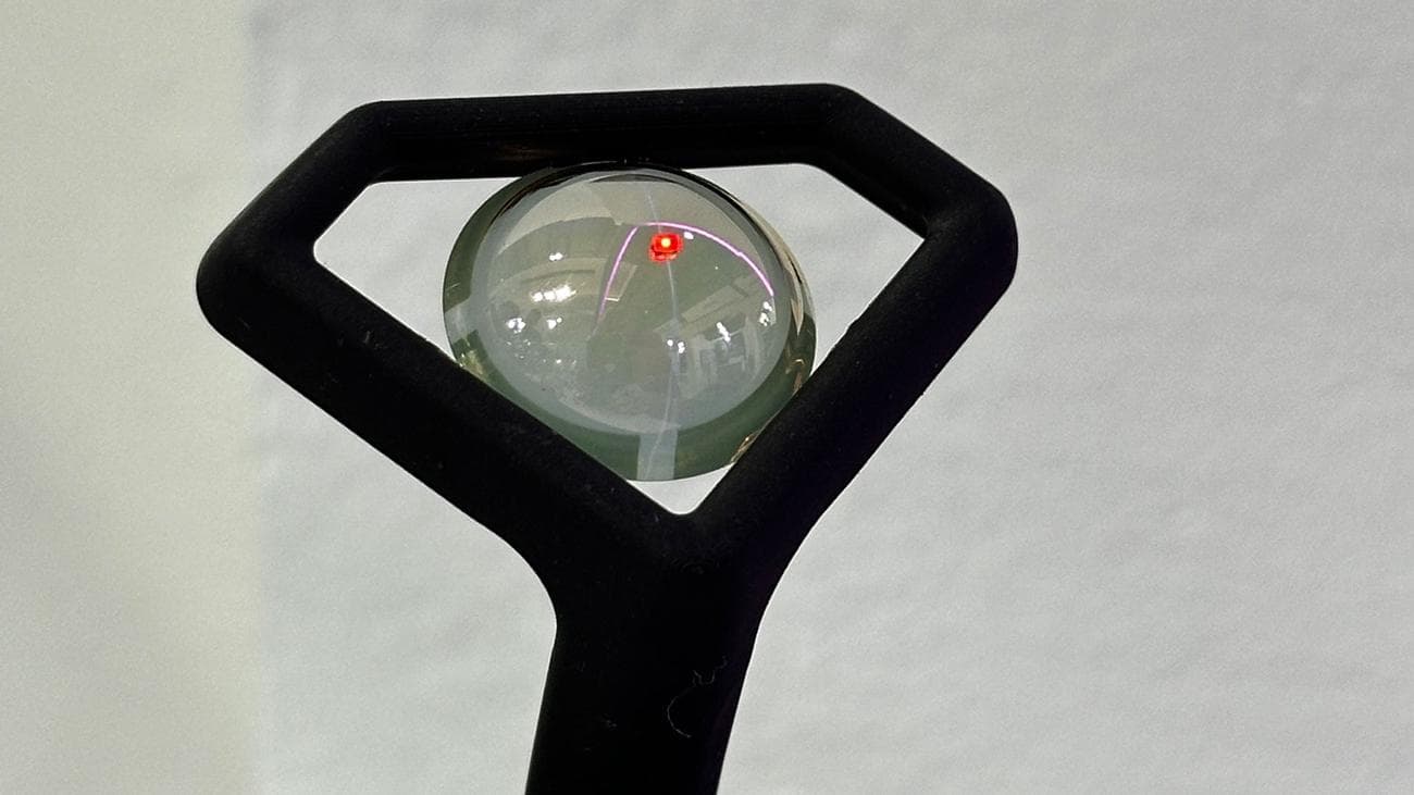 Έξυπνος φακός επαφής Xpanceo