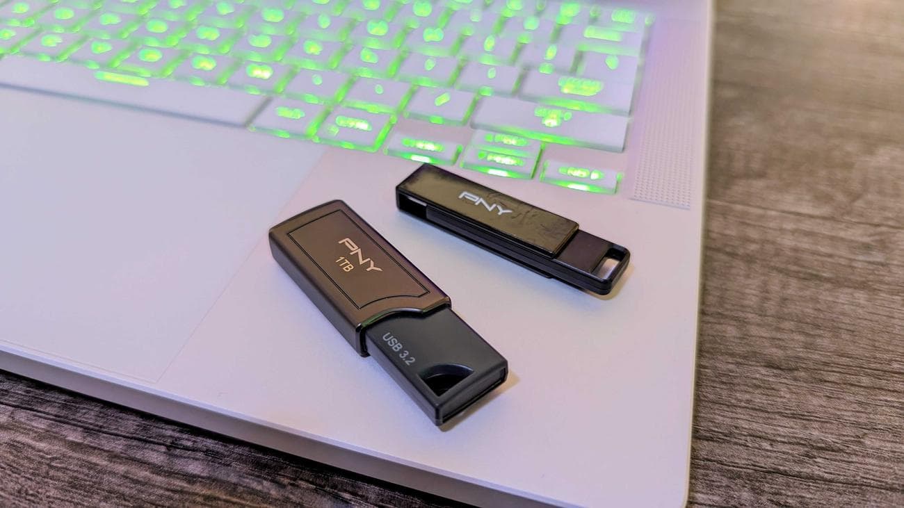 Εικόνα μονάδων flash USB PNY.