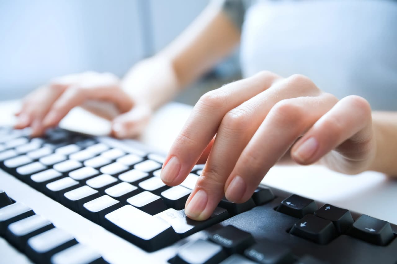 Γιατί πρέπει να μάθετε πώς να αλλάζετε παράθυρα με το πληκτρολόγιο;