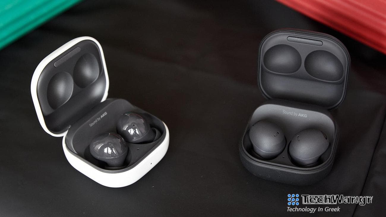 The Samsung Galaxy Buds 2 Pro vs Samsung Galaxy Buds 2 earbuds in their cases.