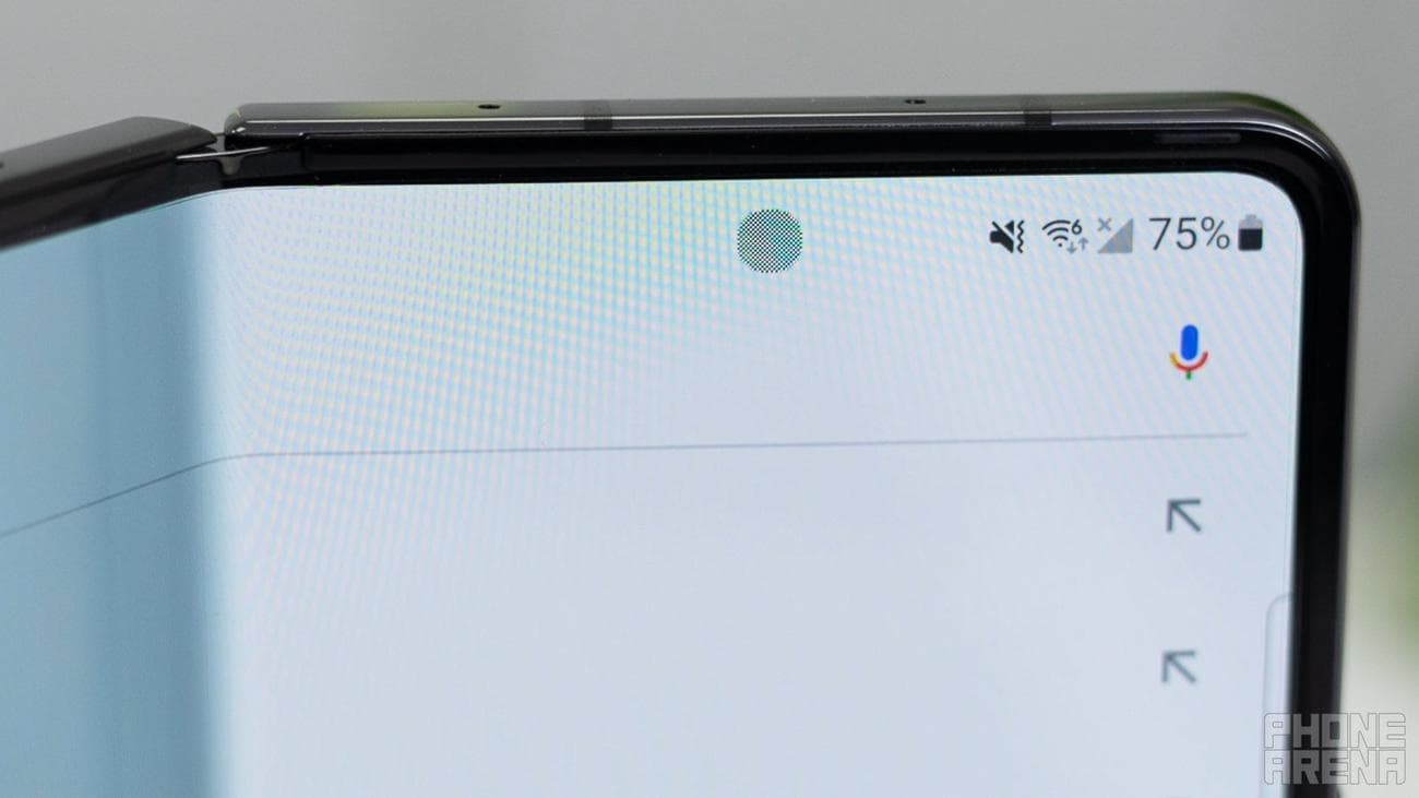 UDC στο Galaxy Z Fold 4 (Image Credit–PhoneArena) - Πείτε "Τυρί"  με μεταμφίεση: Είναι αυτή η αυγή της selfie χωρίς εγκοπή;