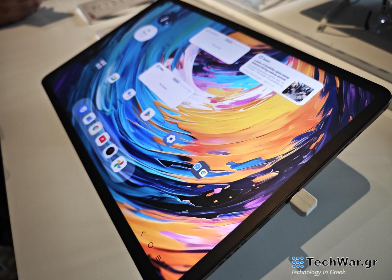 Η TCL εντυπωσιάζει με την δυναμική της παρουσία στο Mobile Congress 2024