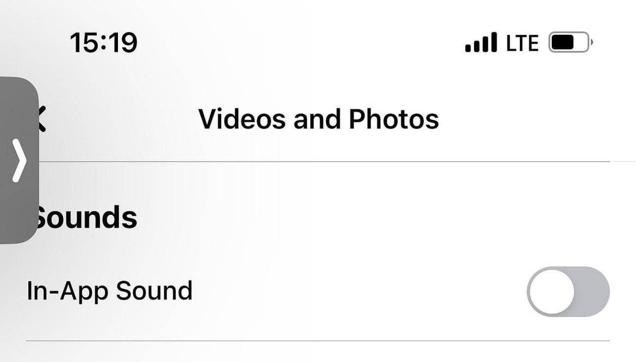 Γιατί κελαηδάει το Facebook όταν κάνω κύλιση;  Ανακαλύψτε το μυστήριο πίσω από τον ήχο του κελαηδίσματος του Facebook και μάθετε πώς να τον απενεργοποιήσετε.  Εξερευνήστε τώρα!