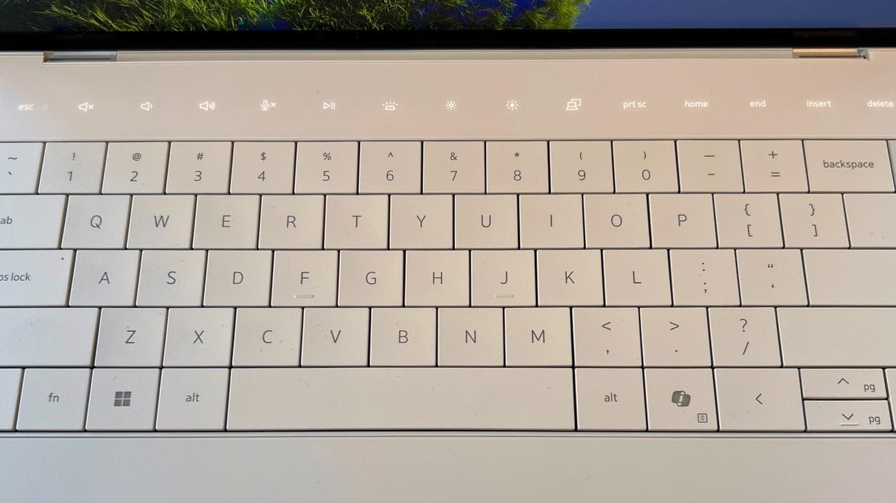 Σειρά Dell XPS 14 και χωρητική λειτουργία