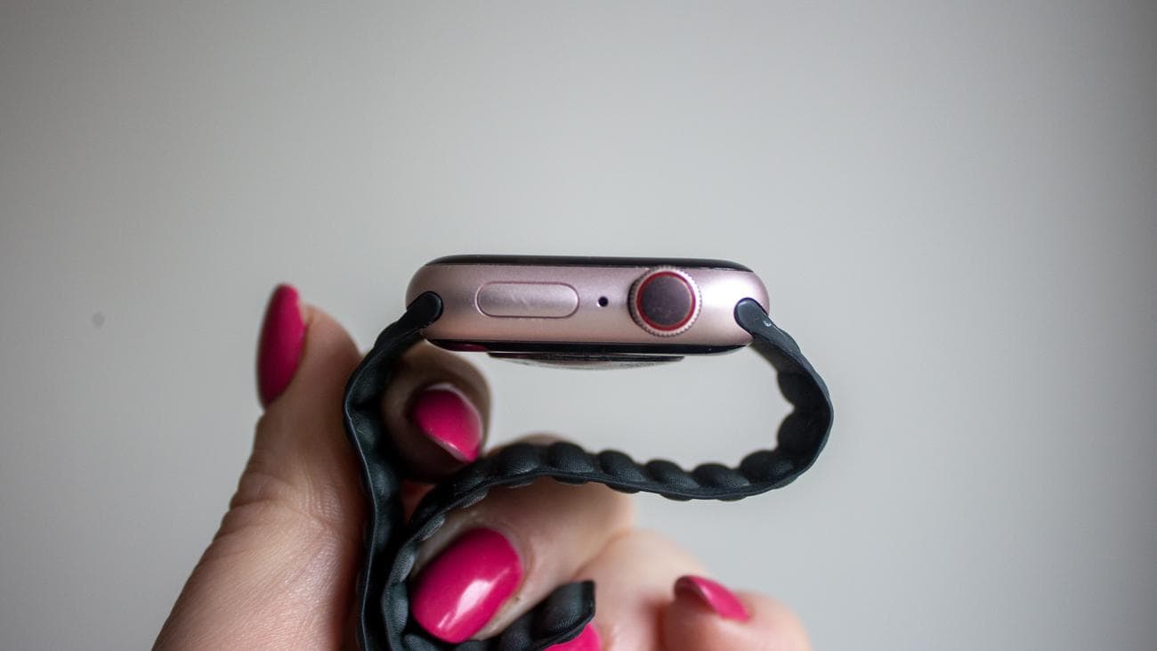 Πλαϊνή όψη Apple Watch Series 9