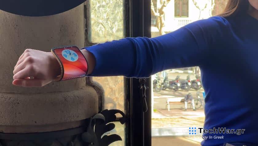 Motorola, H Motorola παρουσίασε φουτουριστικό smartphone που διπλώνει στον καρπό σου