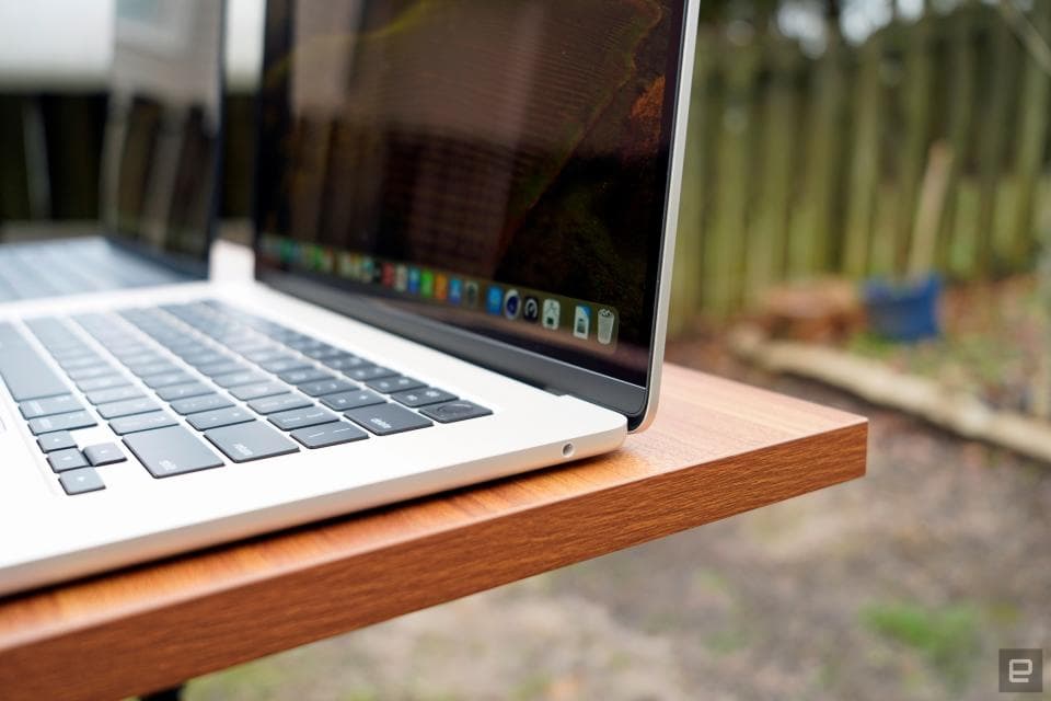 Υποδοχή ακουστικών MacBook Air M3 13 ιντσών και 15 ιντσών