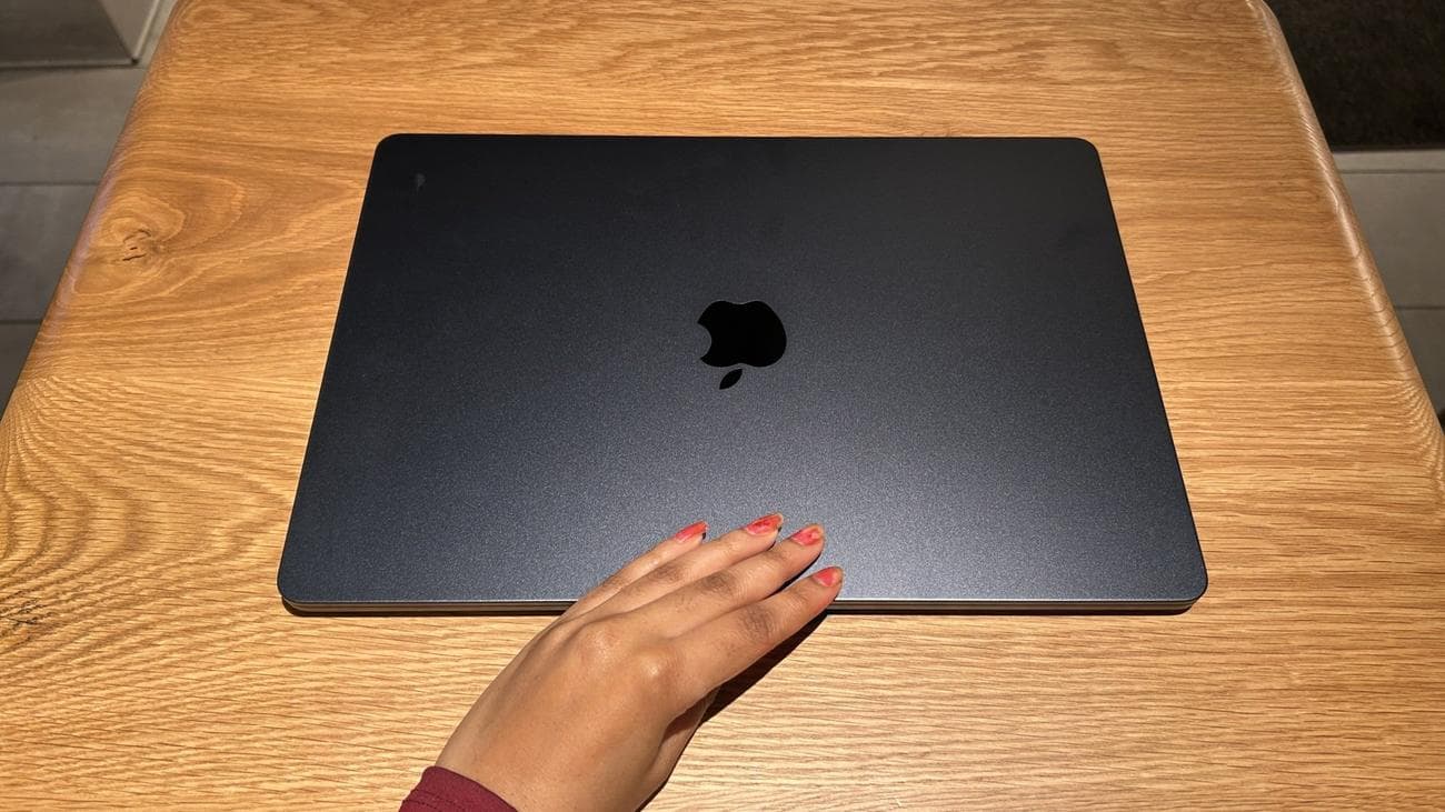 Κλειστό καπάκι M3 MacBook Air 15 ιντσών